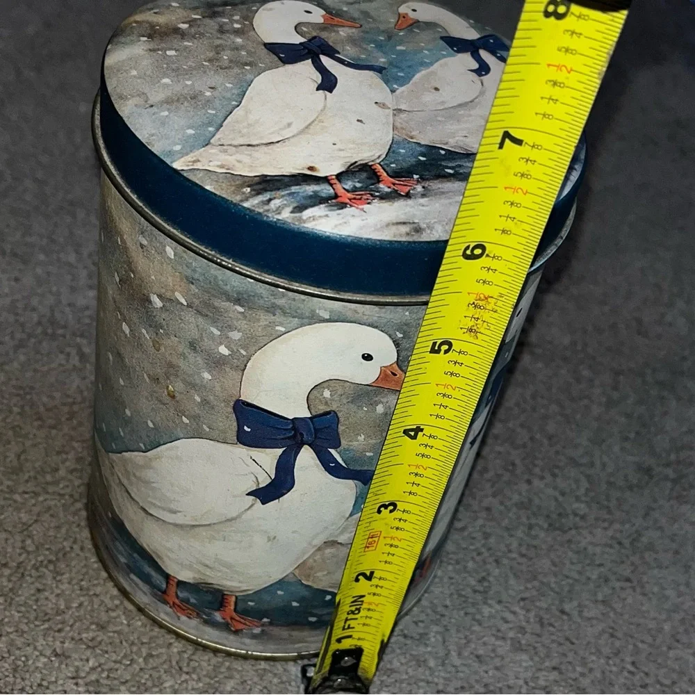 Cottagecore Duck Decor: Tea Light Holder & Metal Tin